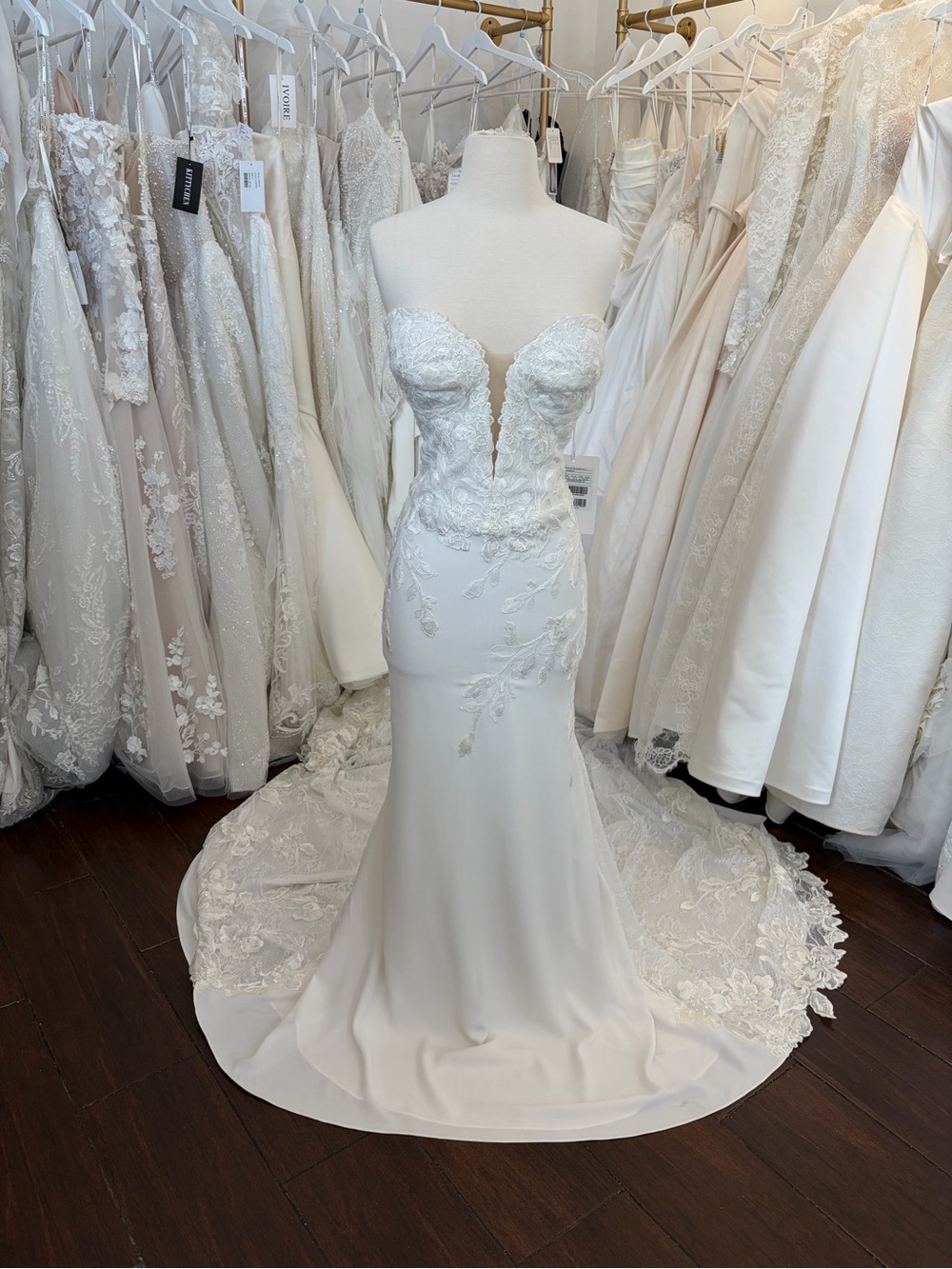 Strapless Lace Appliqué Mermaid Wedding Dress - Ivory